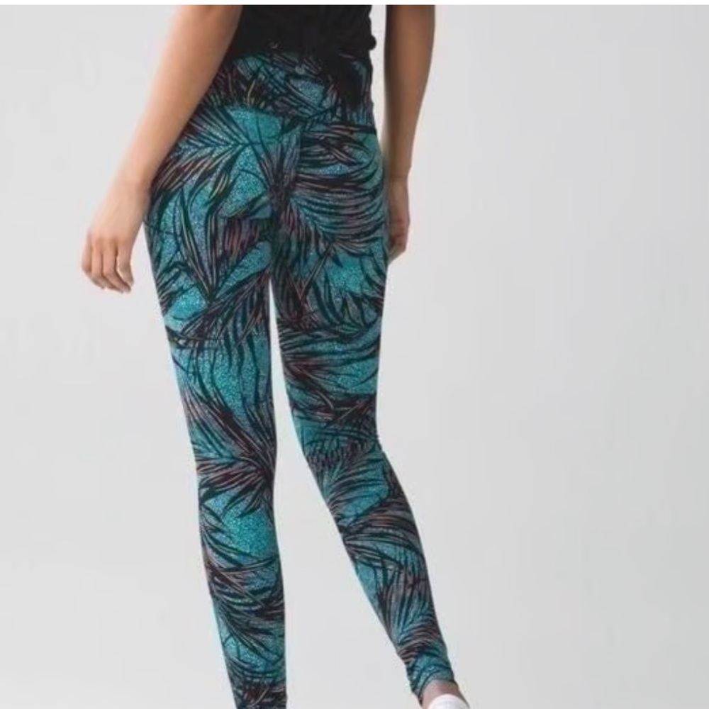 lululemon athletica Leggings Leaf Print